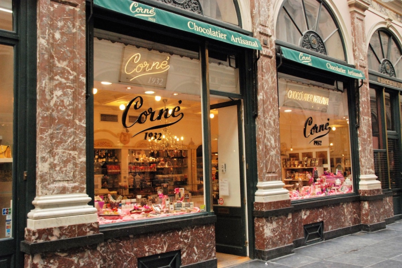 vente-LA GARDE-min_chocolate_chocolaterie_shop_luxury_chic_gallery_brussels_belgium-558146