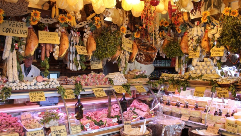 vente-LA GARDE-min_norcia_butchery_cold_cuts-342231